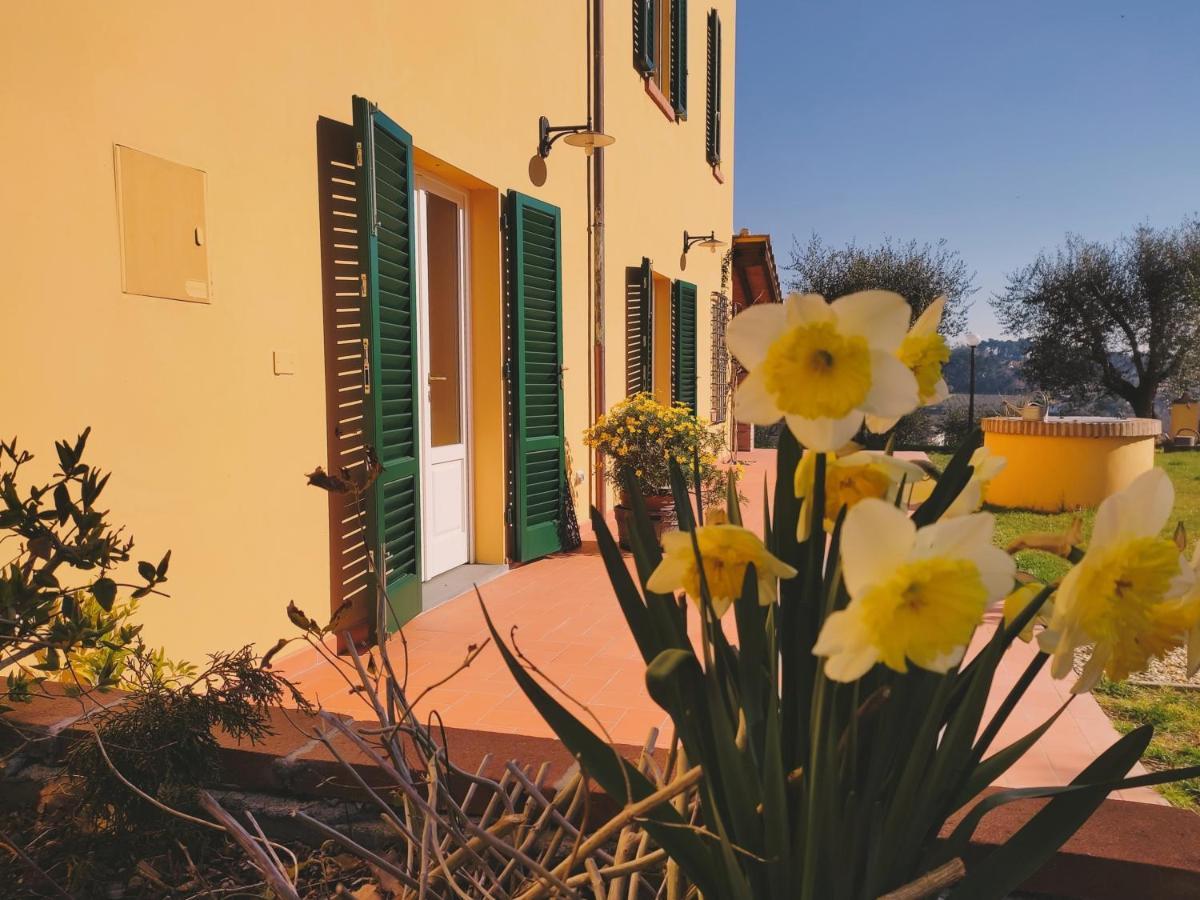B&B La Casetta Montecarlo Exterior photo